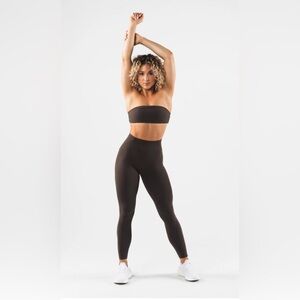 Alphalete Aura Bandeau bra 🤎 Cashmere